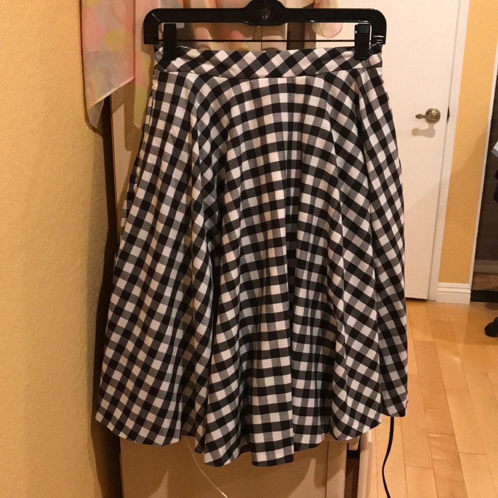 Classic Black and White Checkered Skater Skirt Heartsandfound
